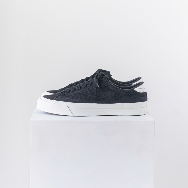 ASAHI BELTED LOW SUEDE - Black