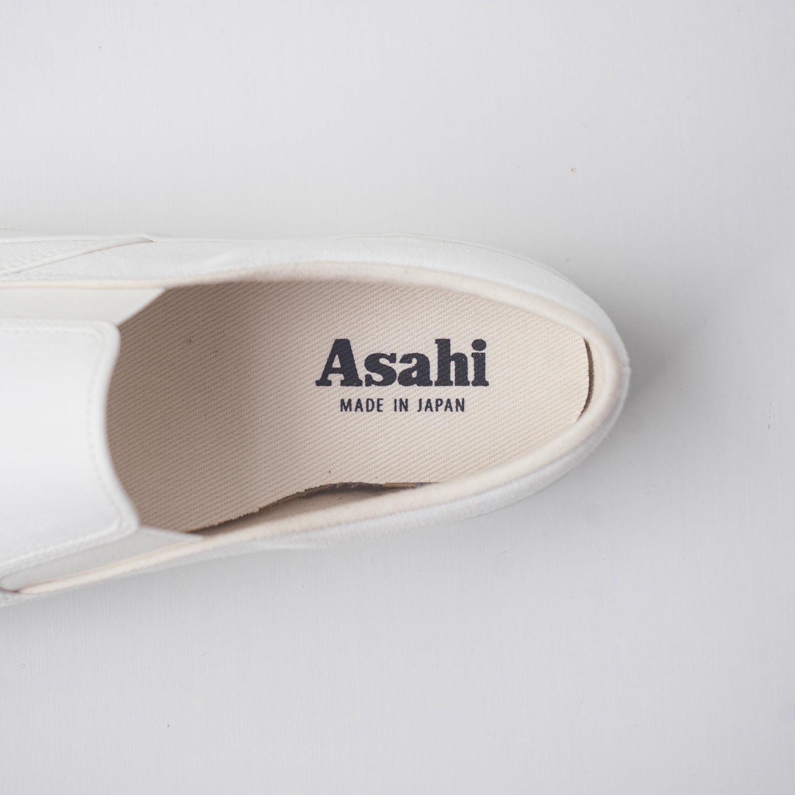 ASAHI DECK SLIP-ON - White/White – PERSICA