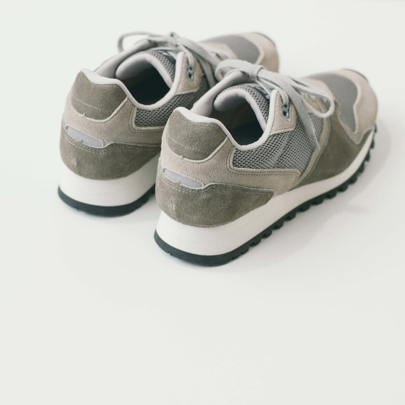 ASAHI TRAINER 3 - Gray – PERSICA