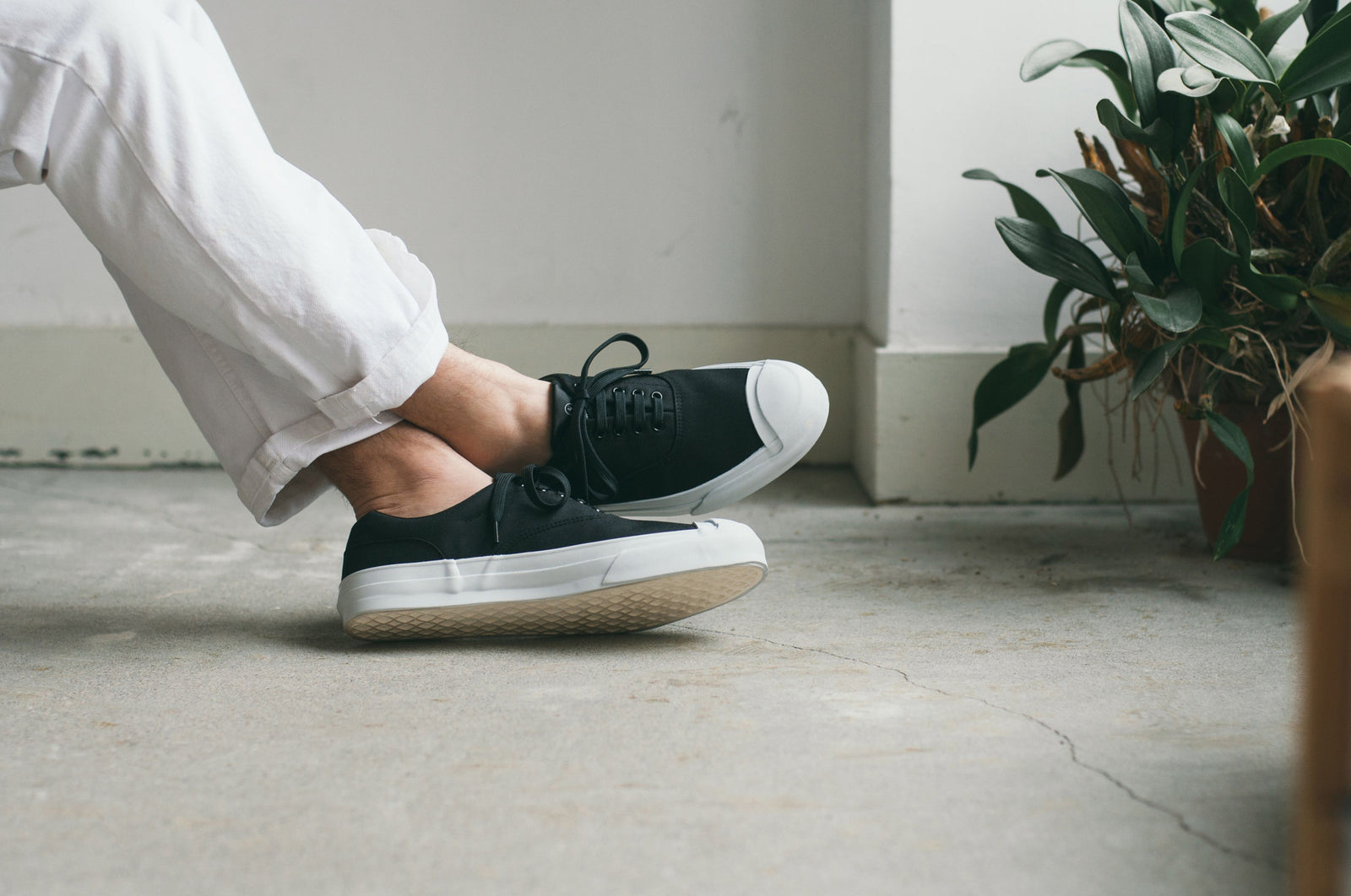 SOLID KICKS NO.1 - Black – PERSICA