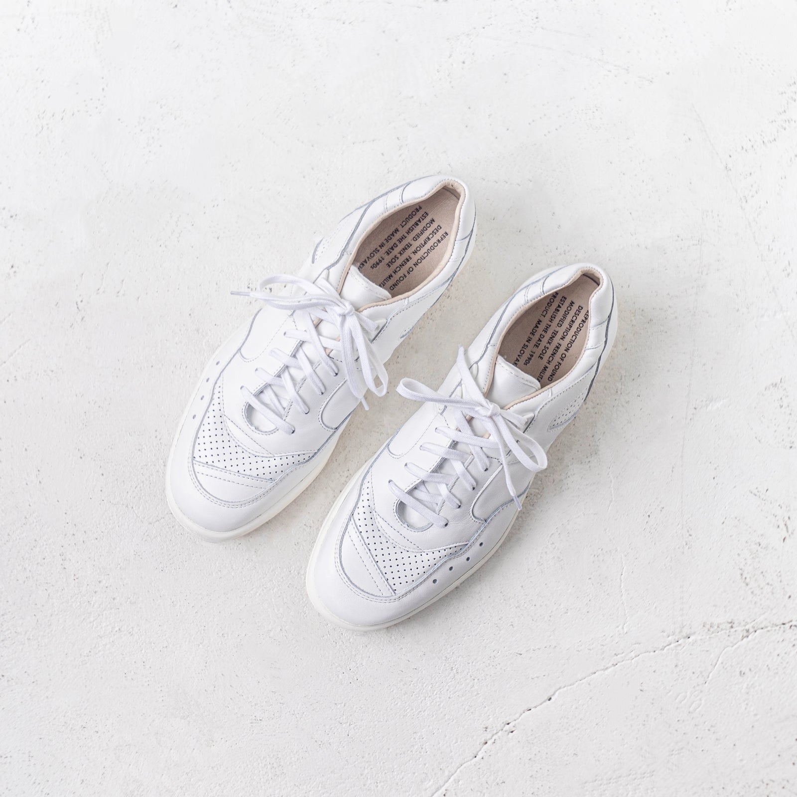 FRENCH MILITARY TRAINER / MODIFIED. TENIX SOLE - White/Off Sole 