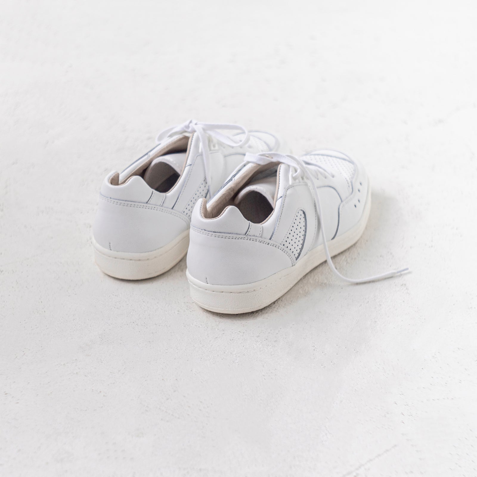 FRENCH MILITARY TRAINER / MODIFIED. TENIX SOLE - White/Off Sole 